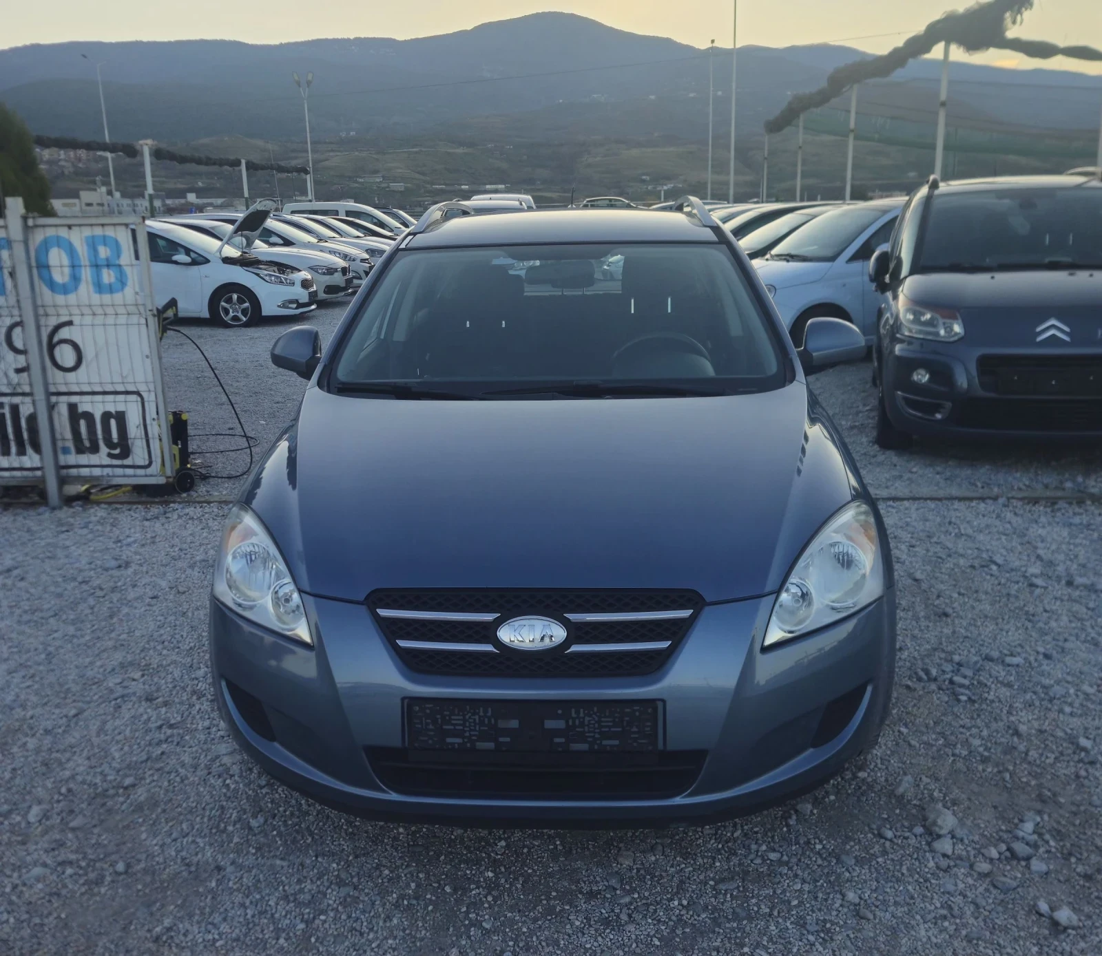 Kia Ceed 2009г.ТОП.състояние.1.4I.бензин - изображение 2