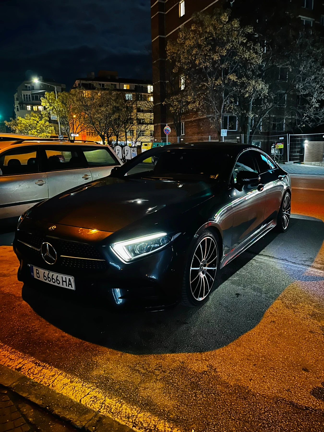 Mercedes-Benz CLS 300 AMG line - изображение 2