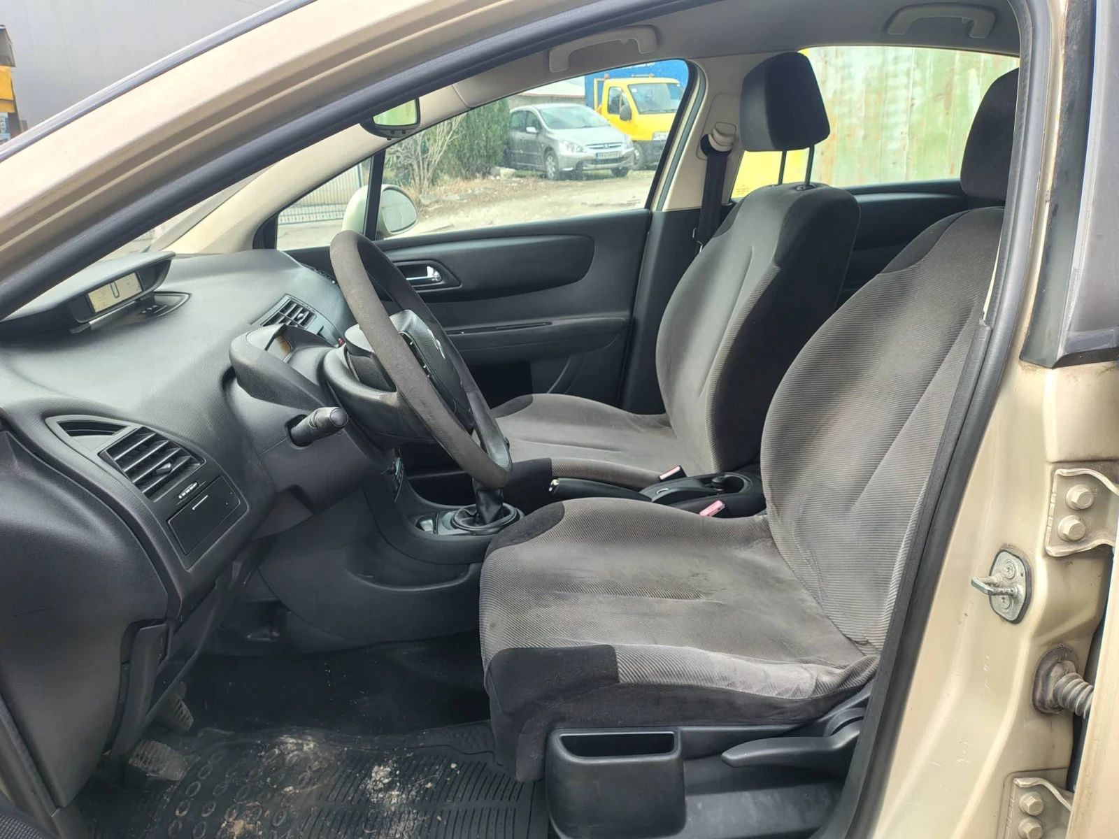 Citroen C4 1.6 hdi - изображение 10