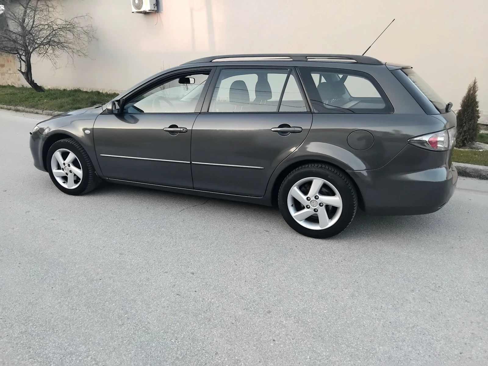 Mazda 6 2.0i.+ КЛИМА + ГАЗОВ ИНЖЕКЦИОН. 2006г., снимка 9 - Автомобили и джипове - 53741737