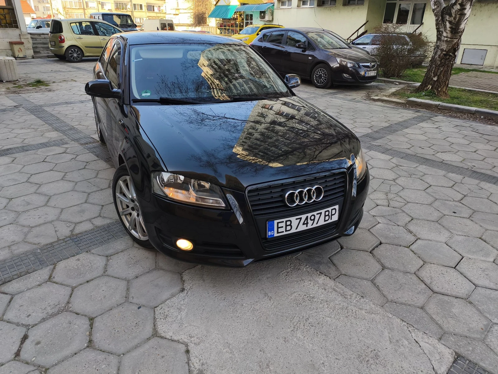 Audi A3 1.4 бенз 122кс 2011год.напълно обслужен, снимка 2 - Автомобили и джипове - 53840921