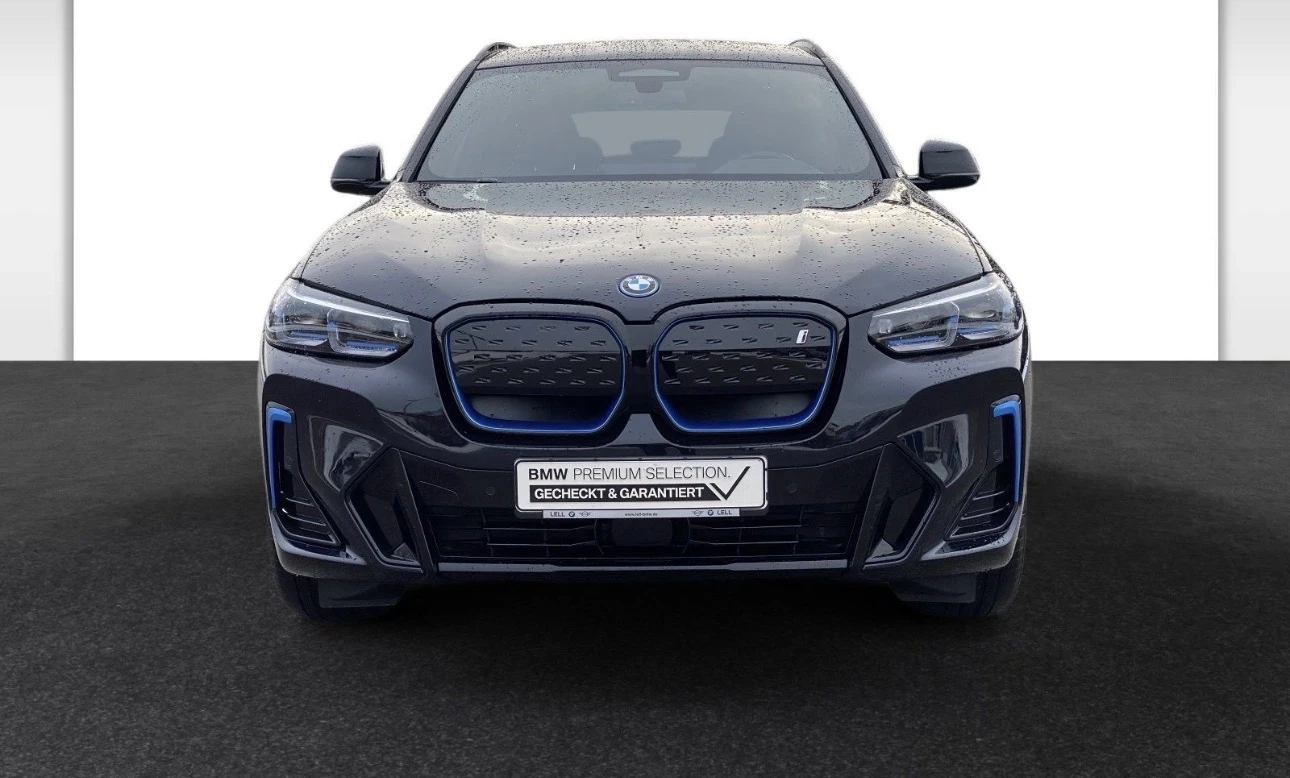 BMW iX3 M Sport Laser, снимка 3 - Автомобили и джипове - 54184847