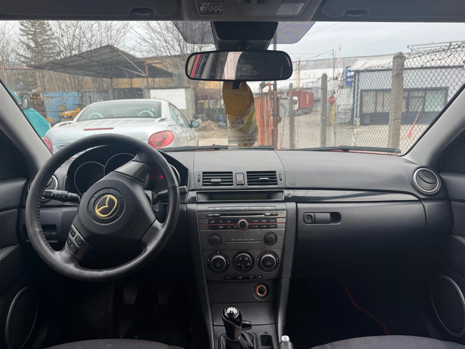 Mazda 3, снимка 3 - Автомобили и джипове - 54243011