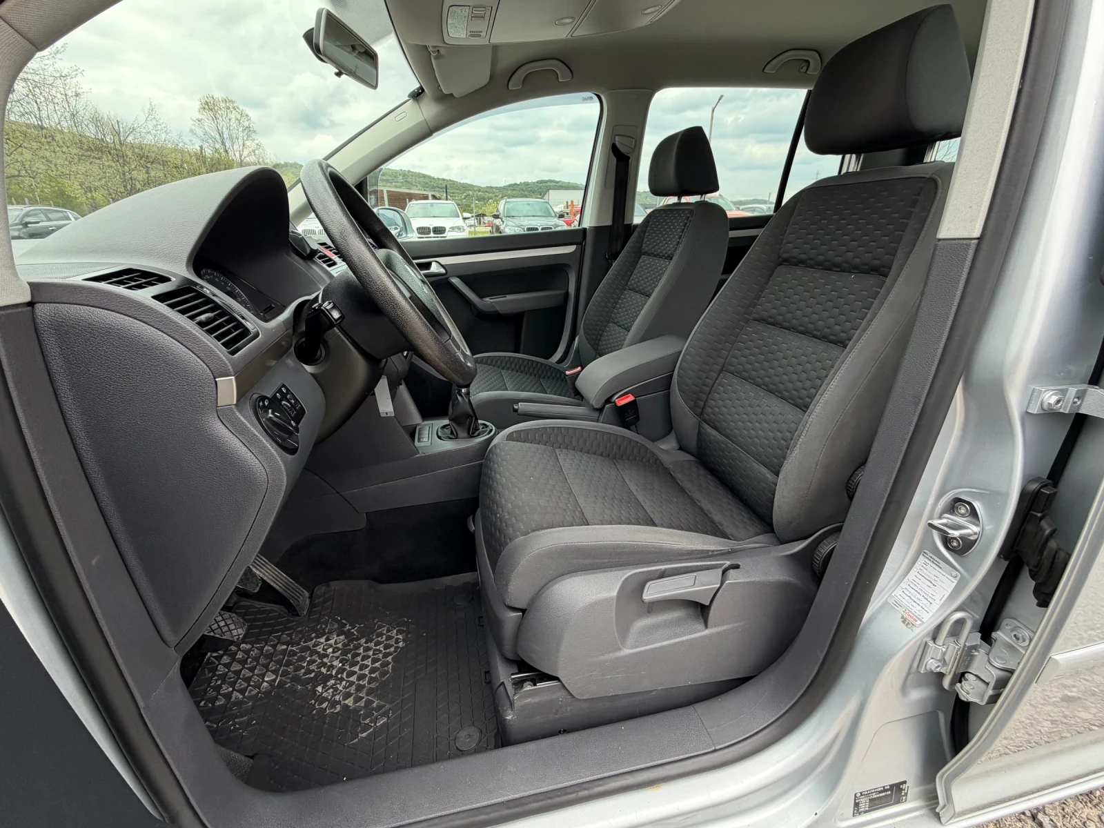 VW Touran 1.9TDi 105�� * ��������* * Face-Lift*  | Mobile.bg � ����������� 12