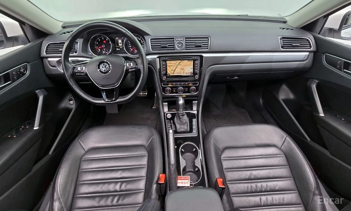 VW Passat, снимка 7 - Автомобили и джипове - 54323806