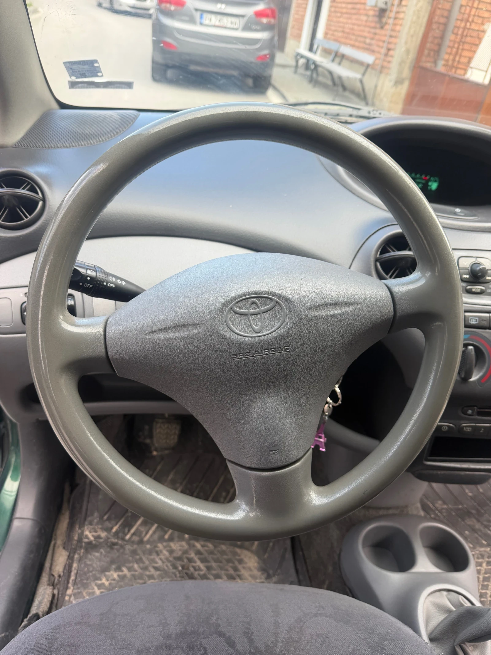 Toyota Yaris, снимка 7 - Автомобили и джипове - 54417166