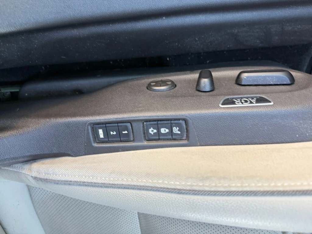Opel Insignia, снимка 13 - Автомобили и джипове - 54506025