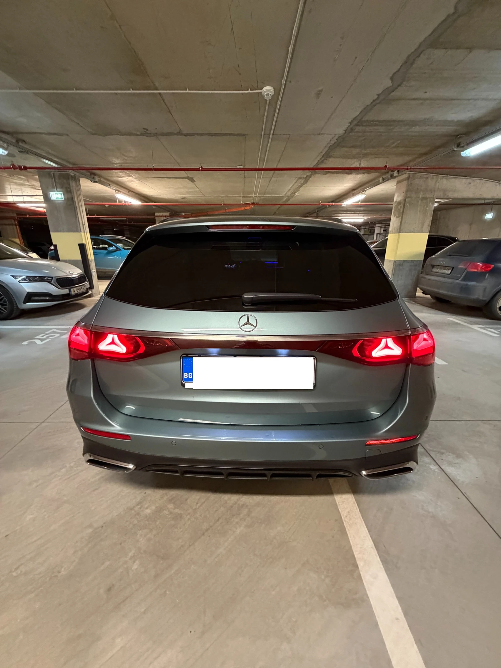 Mercedes-Benz E 200 T AMG MEMORY PANO NIGHT 4D BURM ОБДУХВАНЕ 360 САМ, снимка 5 - Автомобили и джипове - 54643113