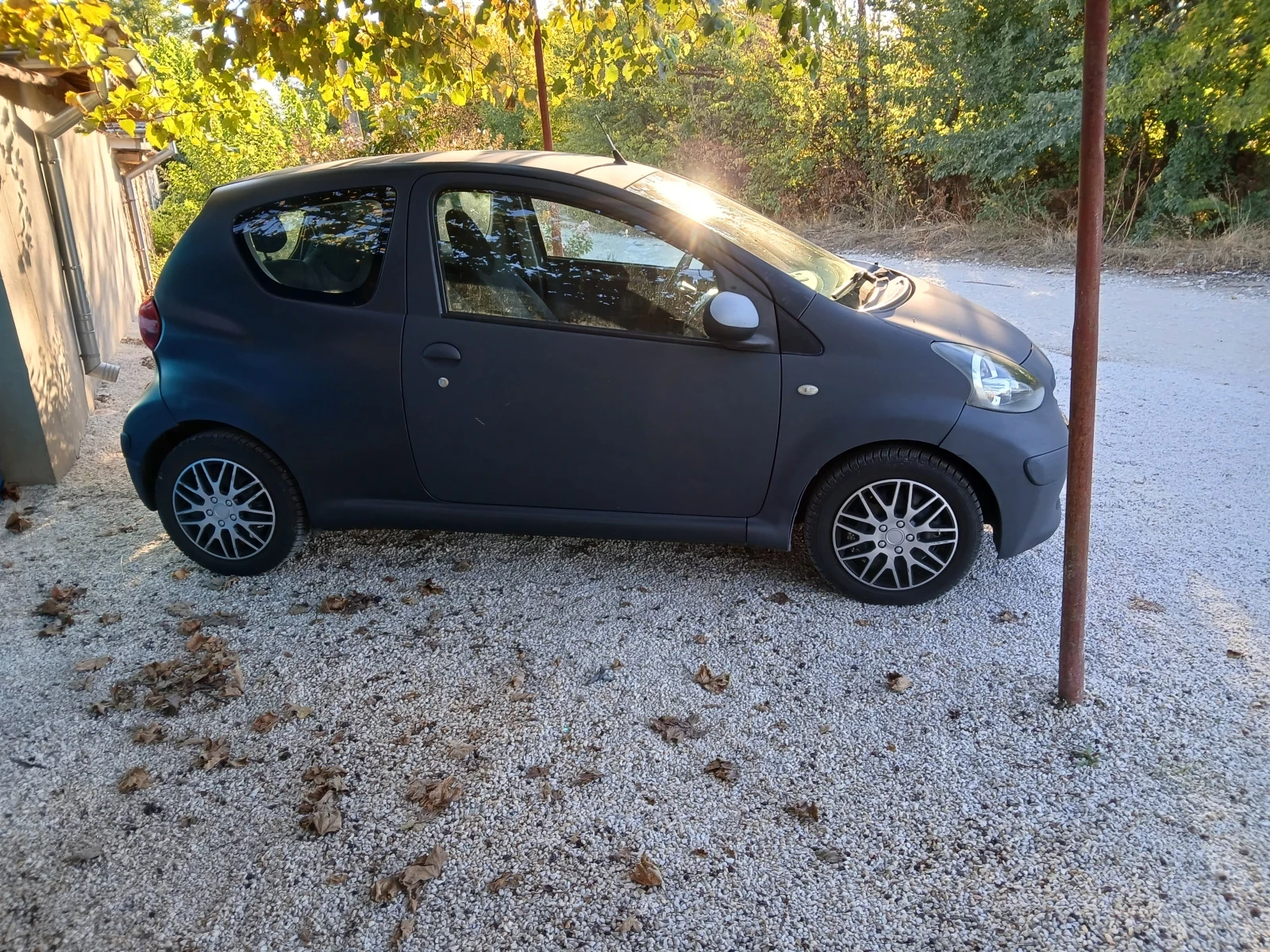 Toyota Aygo 1000, снимка 9 - Автомобили и джипове - 55202004