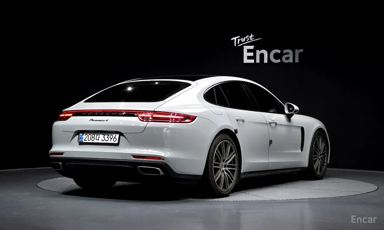 Porsche Panamera, снимка 3 - Автомобили и джипове - 55541858
