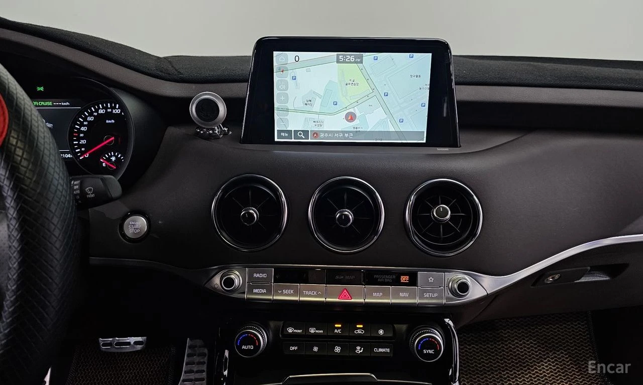 Kia Stinger 3.3* TURBO* GT* ОБДУХВАНЕ* ДИСТРОНИК* ХЕДЪП* 360КА, снимка 9 - Автомобили и джипове - 55720326