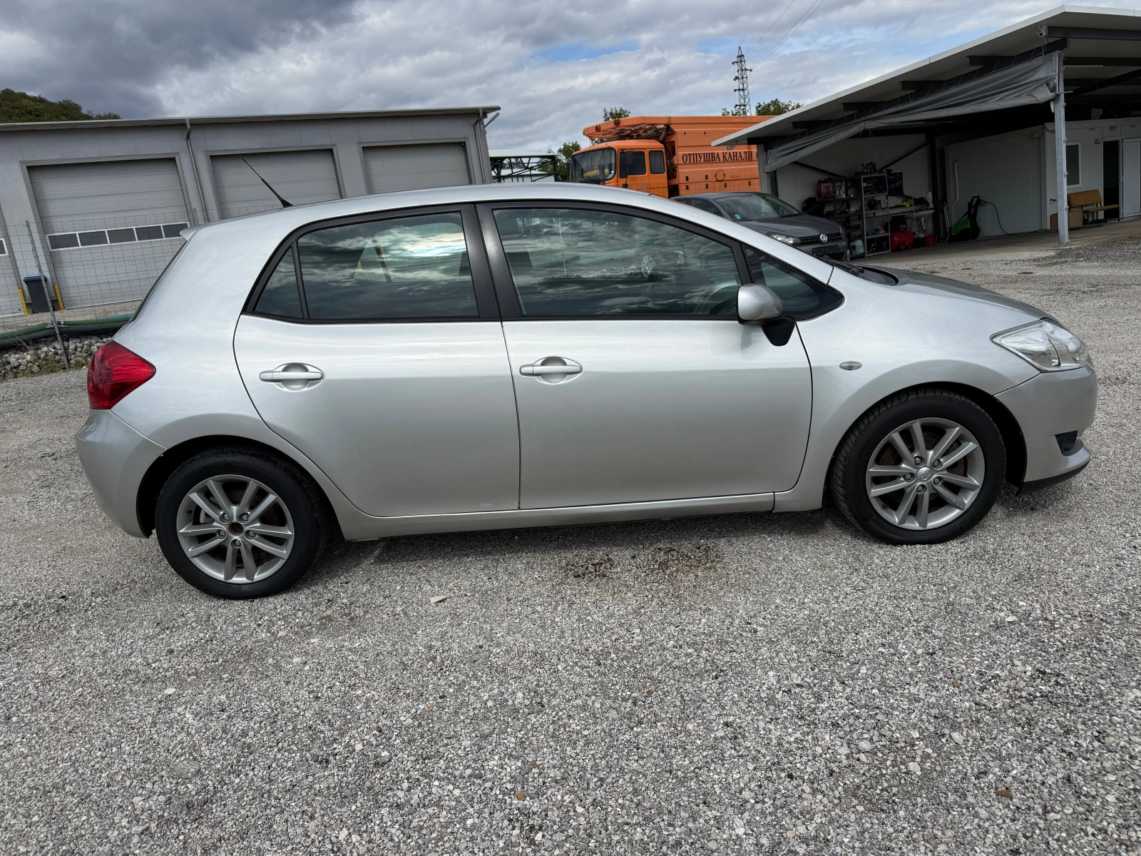 Toyota Auris 2.0d4d-������-�����������-����-����������-�� ����� | Mobile.bg � ����������� 7