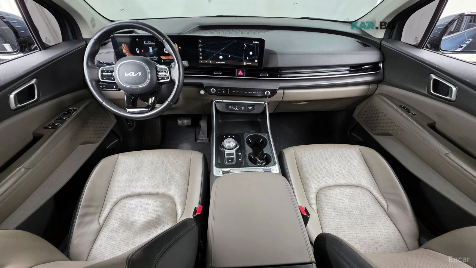 Kia Carnival PRESTIGE* 9МЕСТЕН* ДИСТРОНИК* КАМЕРА* ОБДУХВАНЕ* , снимка 5 - Автомобили и джипове - 56103940