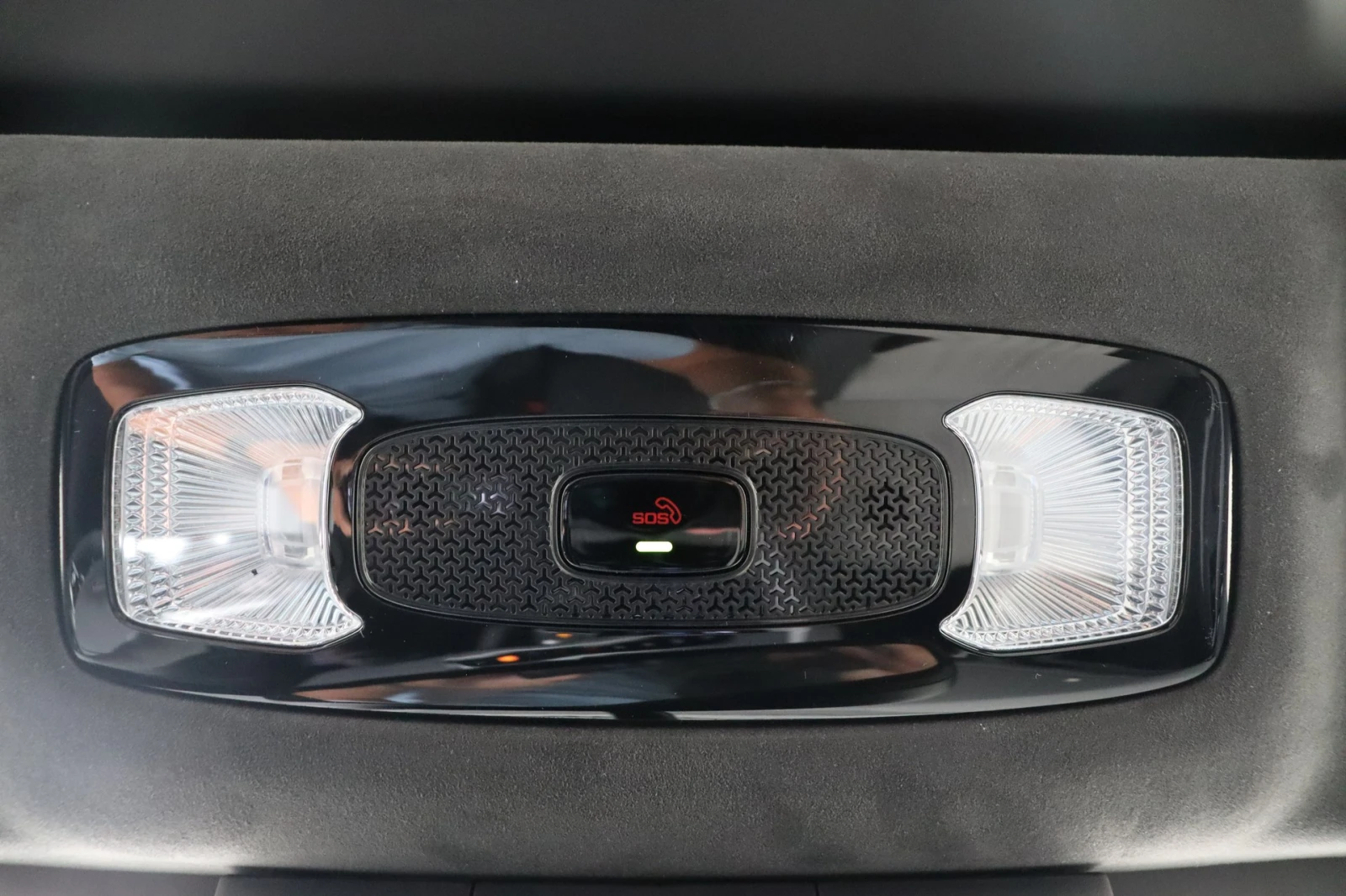 Mg Cyberster Trophy Extended Range BOSE Leather Navi LED | Mobile.bg � ����������� 17