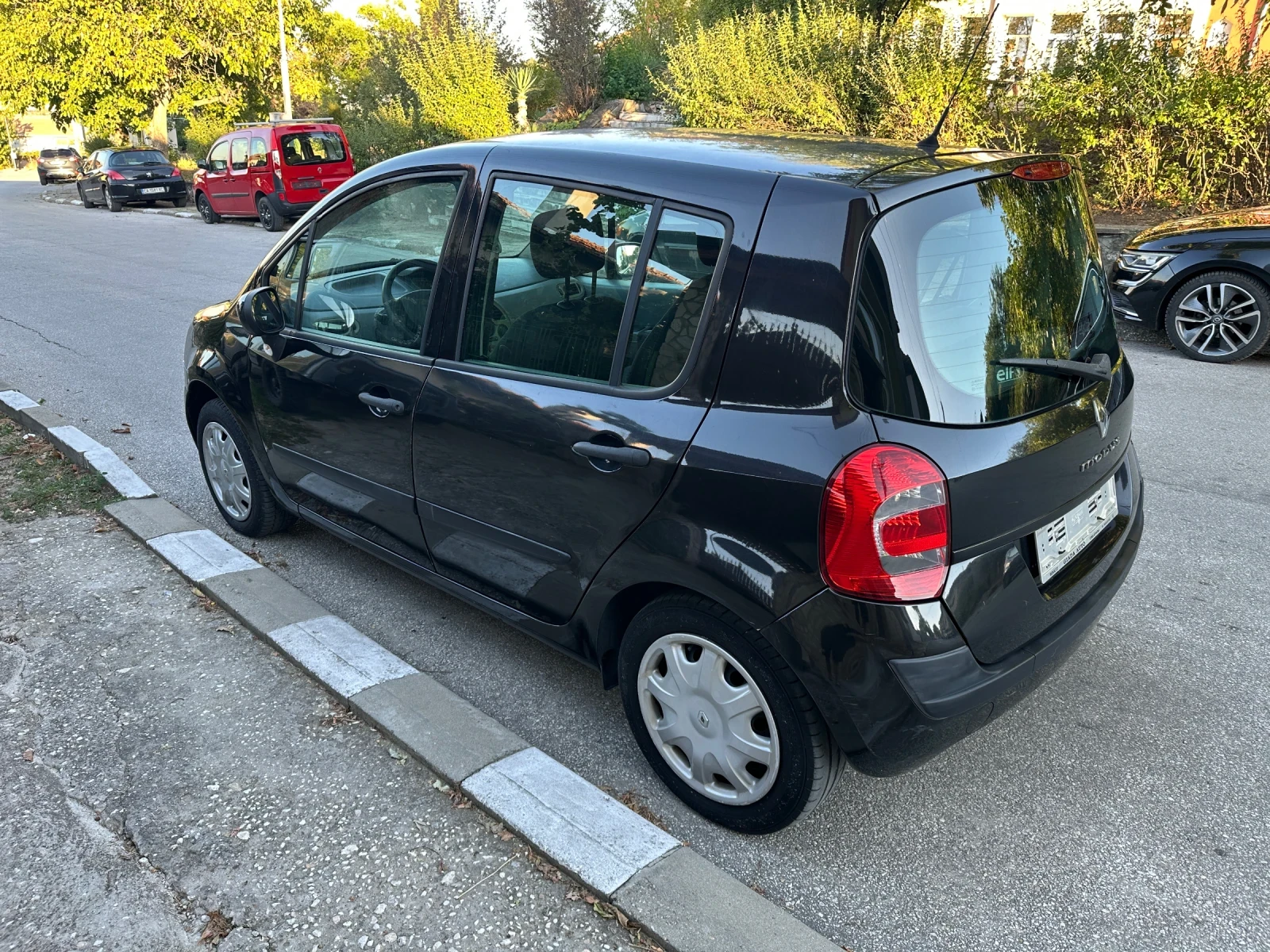 Renault Modus 1.2i, снимка 5 - Автомобили и джипове - 56529274
