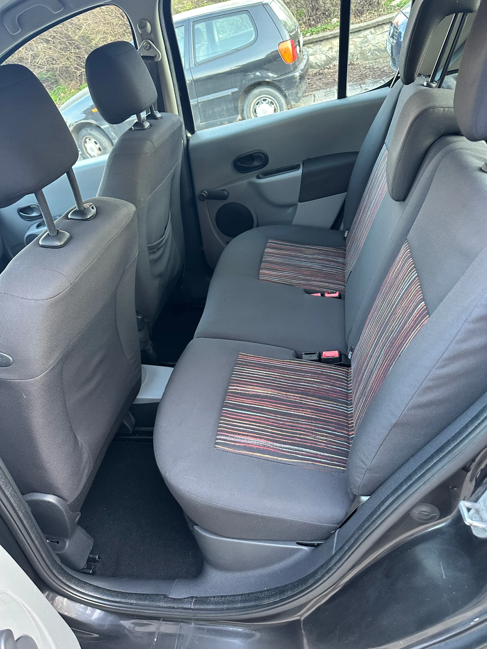 Renault Modus 1.2i, снимка 11 - Автомобили и джипове - 56529274