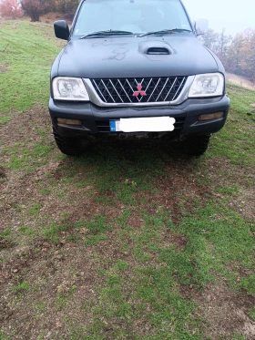     Mitsubishi L200