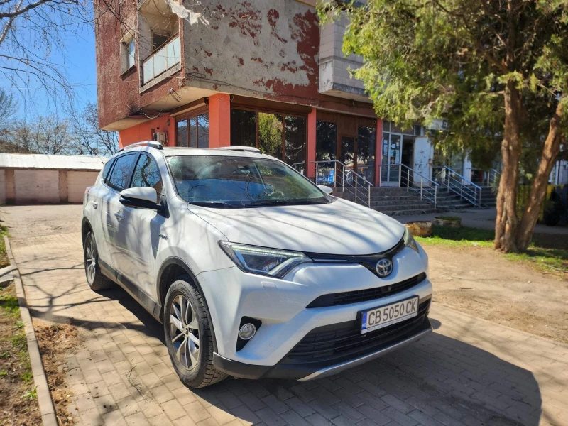 Toyota Rav4 2.5i HYBRID 4X4 , снимка 1 - Автомобили и джипове - 49588214