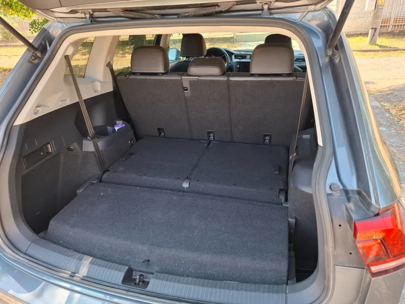 VW Tiguan, снимка 7 - Автомобили и джипове - 52448746