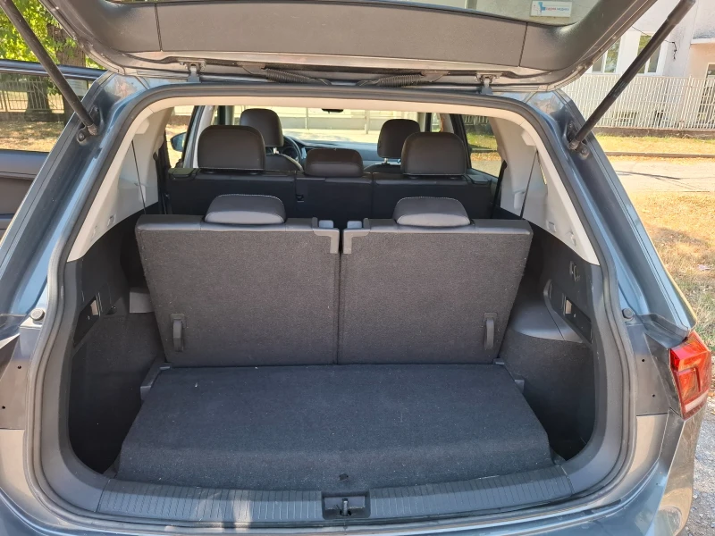 VW Tiguan, снимка 6 - Автомобили и джипове - 52448746