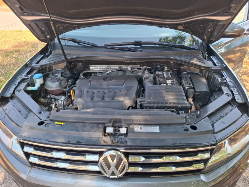 VW Tiguan, снимка 9 - Автомобили и джипове - 52448746