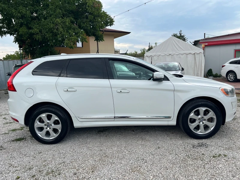 Volvo XC60 T5 2.5T* AWD* 250кс* АВТОМАТИК* КОЖА* FULL* , снимка 4 - Автомобили и джипове - 51456341