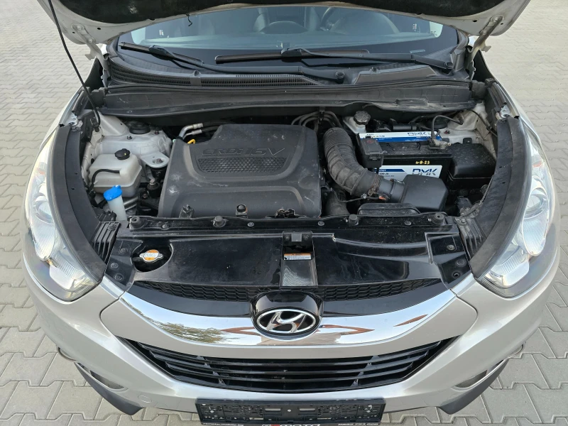 Hyundai IX35 2.0CRDI, Камера, Кожа, Нави, Подгрев!, снимка 12 - Автомобили и джипове - 51532978