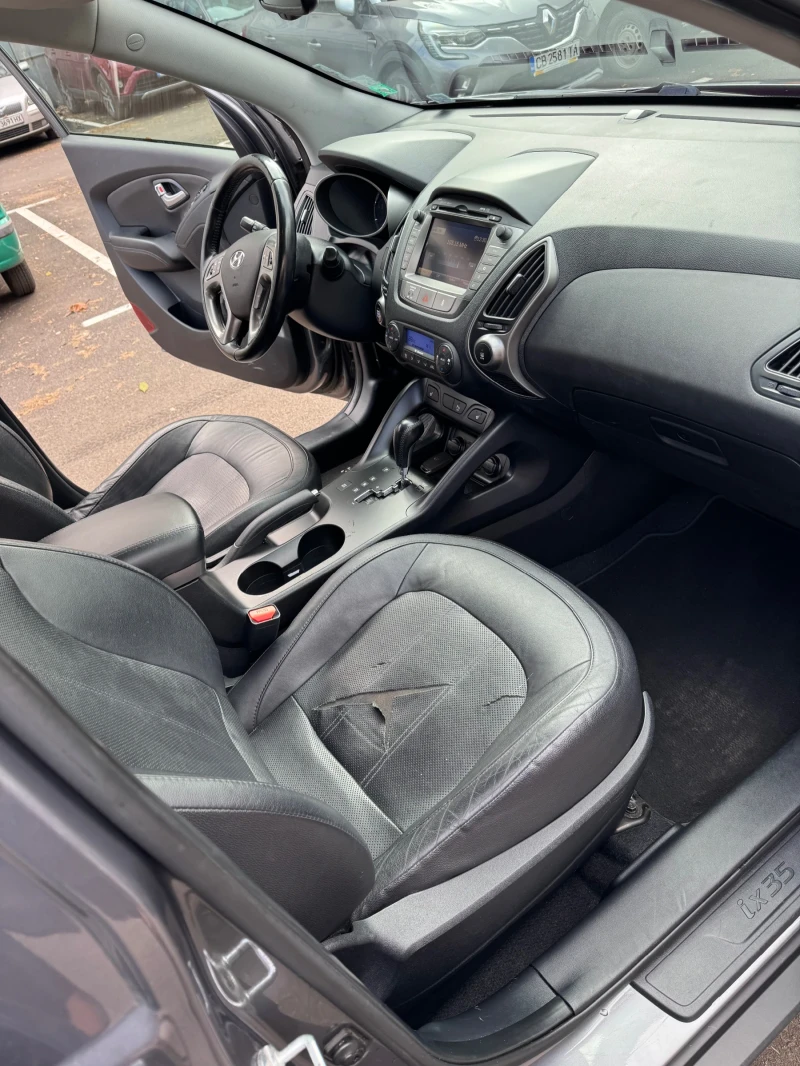 Hyundai IX35, снимка 7 - Автомобили и джипове - 52696412