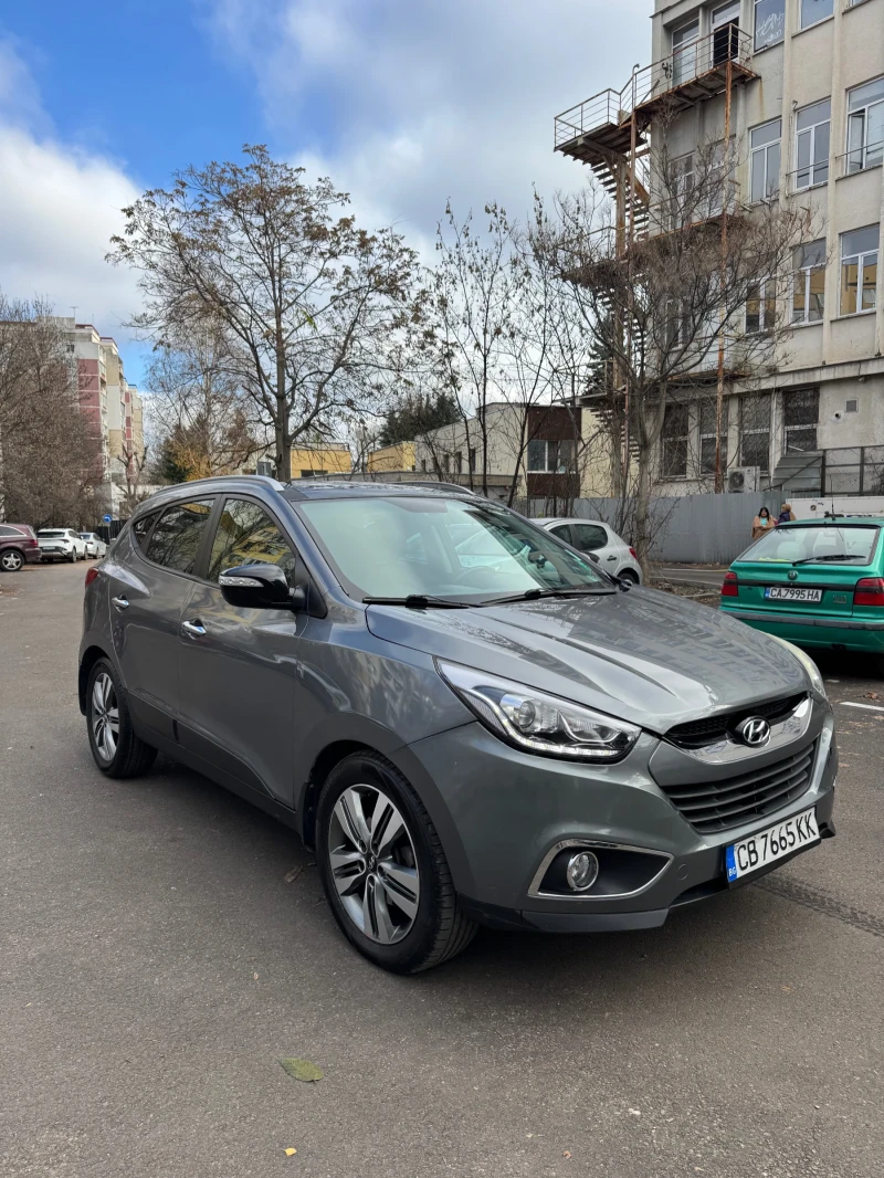 Hyundai IX35, снимка 3 - Автомобили и джипове - 52696412