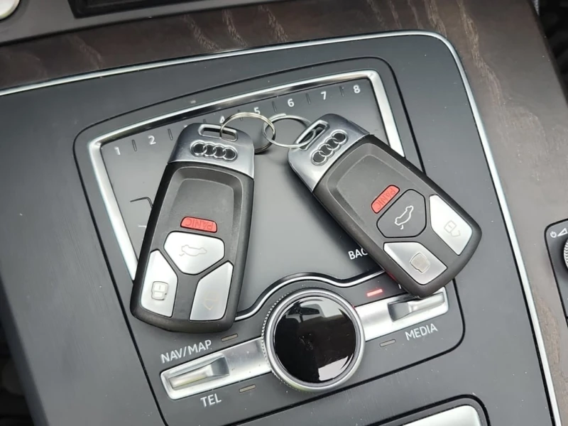 Audi Q5 * PREMIUM PLUS * CARFAX * БЕЗ ПЪРВОНАЧАЛНА ВНОСКА, снимка 7 - Автомобили и джипове - 52713764