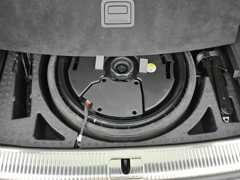 Audi Q5 * PREMIUM PLUS * CARFAX * БЕЗ ПЪРВОНАЧАЛНА ВНОСКА, снимка 14 - Автомобили и джипове - 52713764