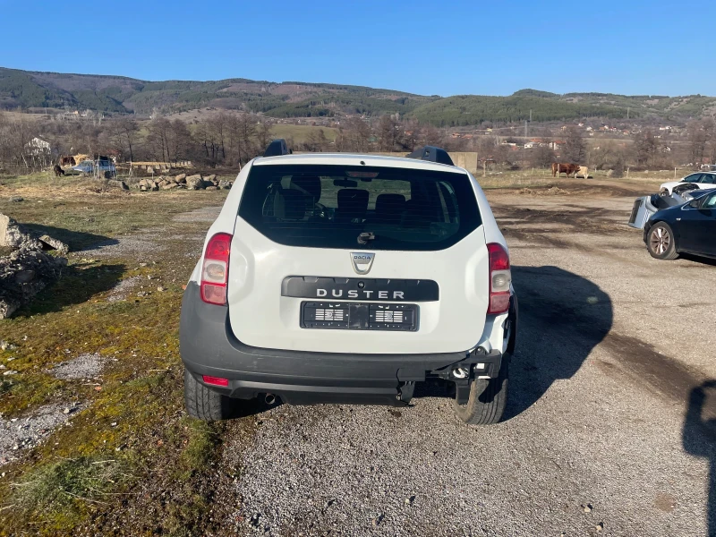 Dacia Duster 1.6i 105ks, снимка 2 - Автомобили и джипове - 53147904