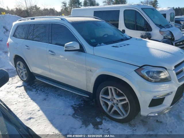 Mercedes-Benz GL 500 AMG* PACK* 4MATIC* ПОДГРЕВ* КАМЕРА* 3TV* МАСАЖ* КЕ, снимка 5 - Автомобили и джипове - 49315918