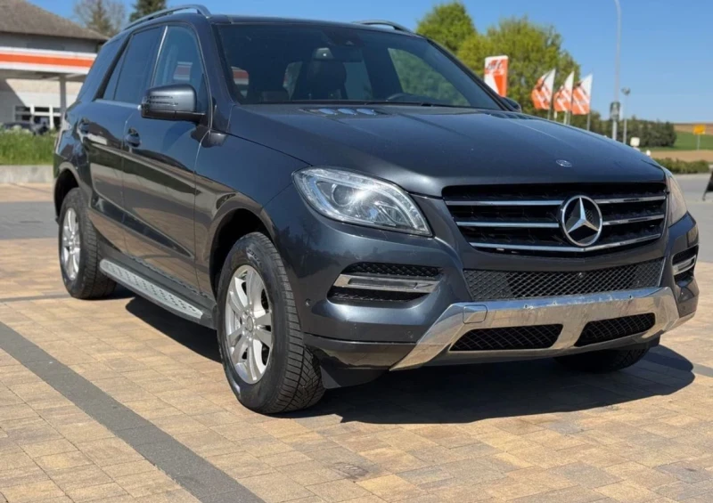 Mercedes-Benz ML 350 AMG, снимка 2 - Автомобили и джипове - 54742626