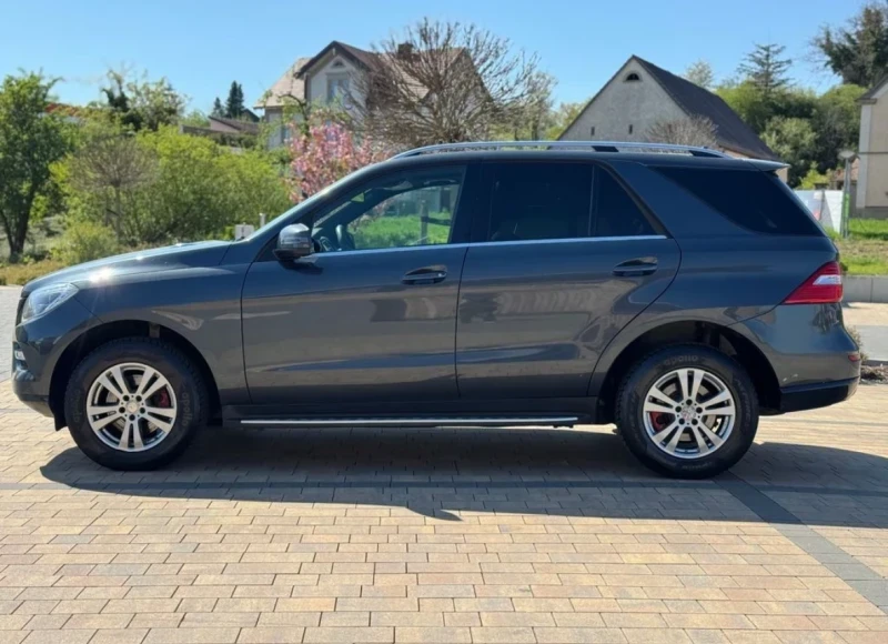 Mercedes-Benz ML 350 AMG, снимка 5 - Автомобили и джипове - 54742626