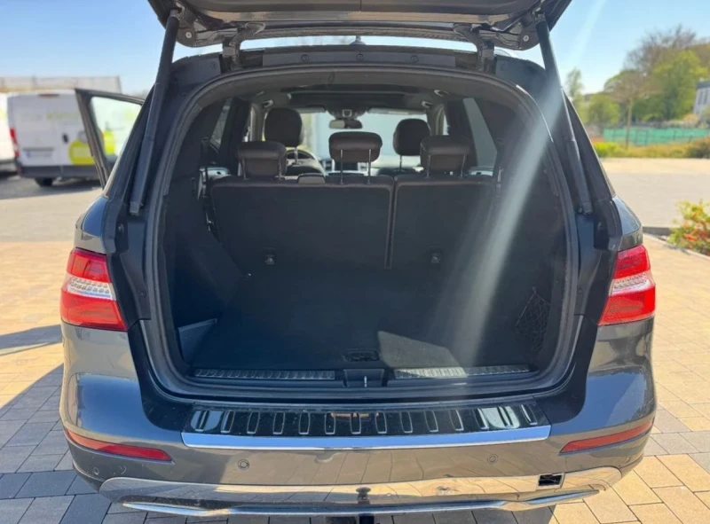 Mercedes-Benz ML 350 AMG, снимка 12 - Автомобили и джипове - 54742626