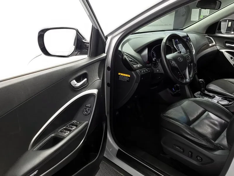 Hyundai Santa fe Dm Diesel (E-Vgt) 2.0 2Wd Modern, снимка 10 - Автомобили и джипове - 55110430