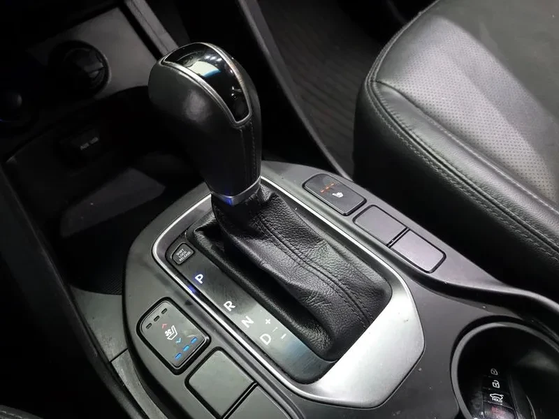 Hyundai Santa fe Dm Diesel (E-Vgt) 2.0 2Wd Modern, снимка 9 - Автомобили и джипове - 55110430