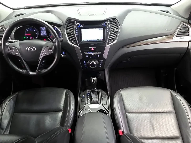 Hyundai Santa fe Dm Diesel (E-Vgt) 2.0 2Wd Modern, снимка 7 - Автомобили и джипове - 55110430