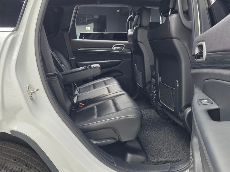 Jeep Cherokee 3.6 Limited| 283к.с., снимка 11 - Автомобили и джипове - 56066867