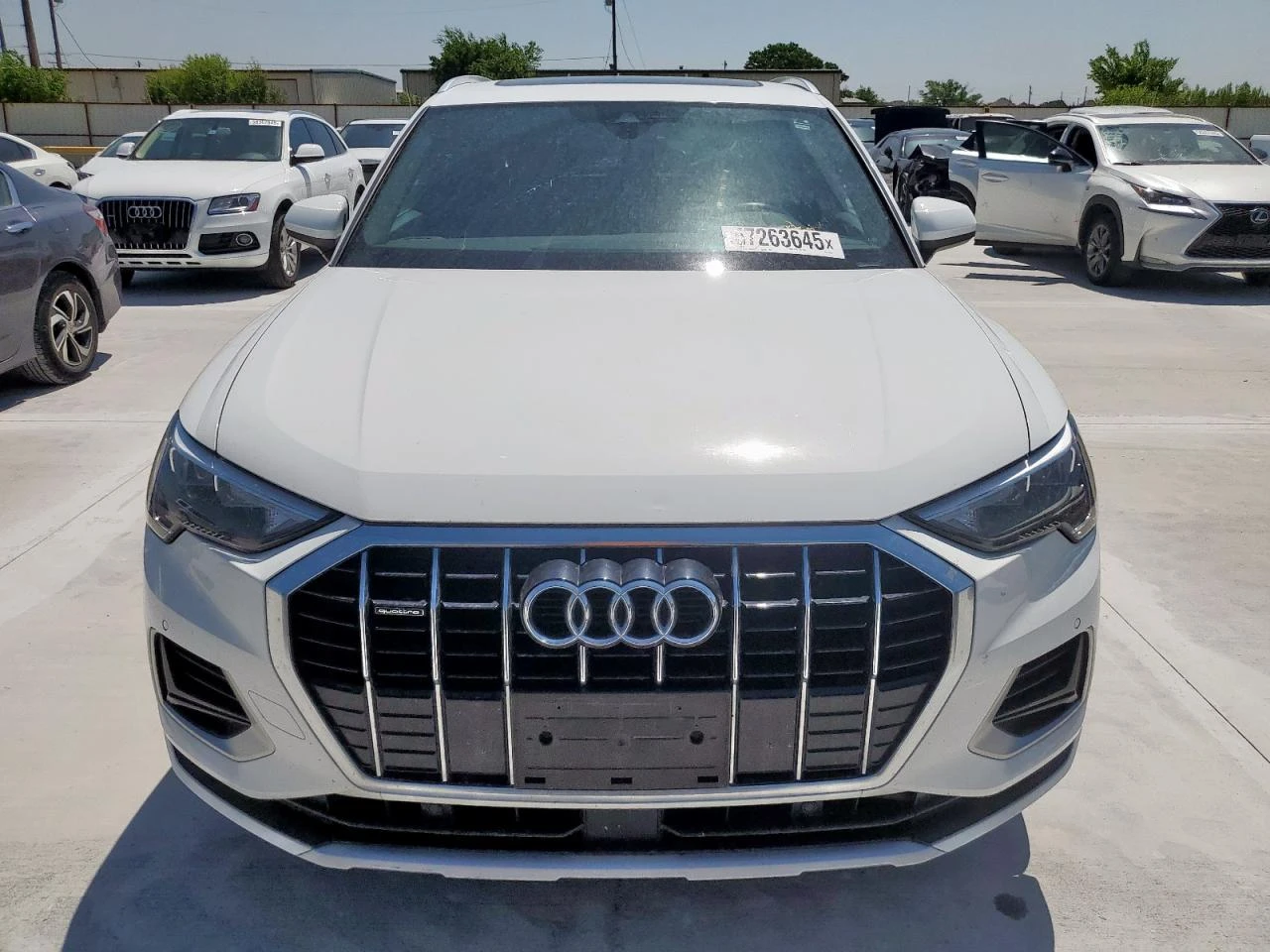 Audi Q3  - изображение 6