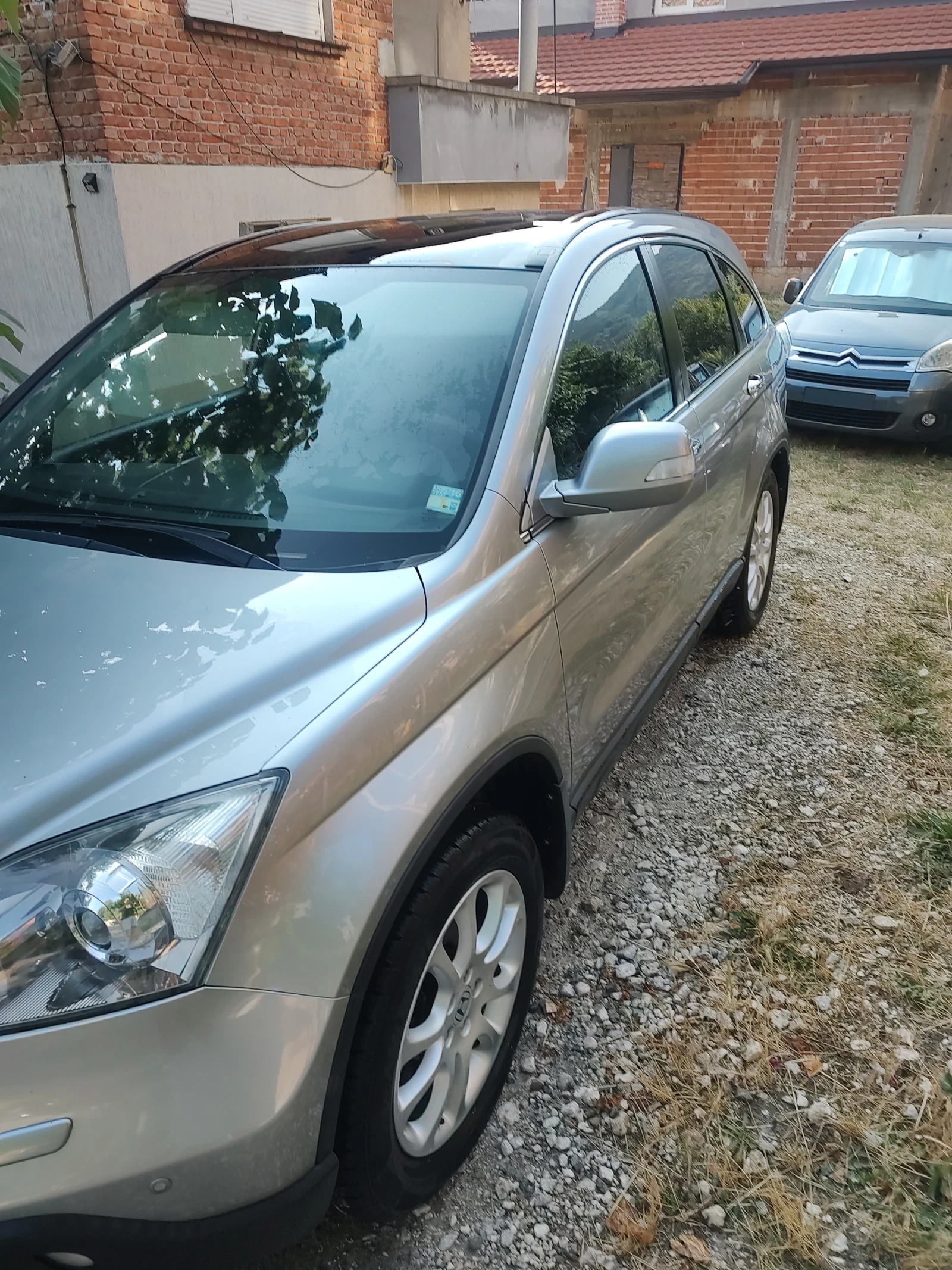 Honda Cr-v 2.0 150кс. Автоматик 4х4 - изображение 4