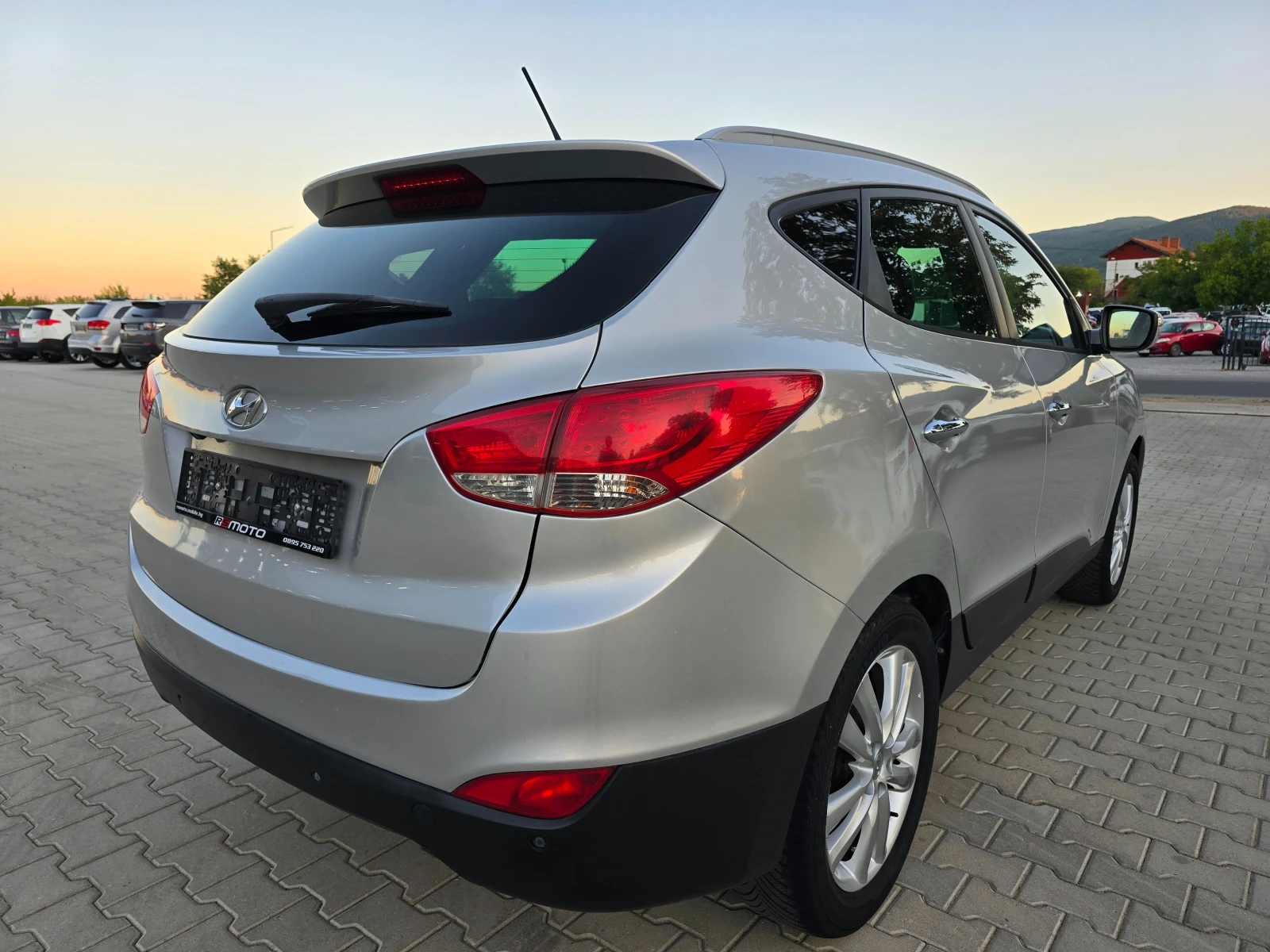 Hyundai IX35 2.0CRDI, Камера, Кожа, Нави, Подгрев! - изображение 3