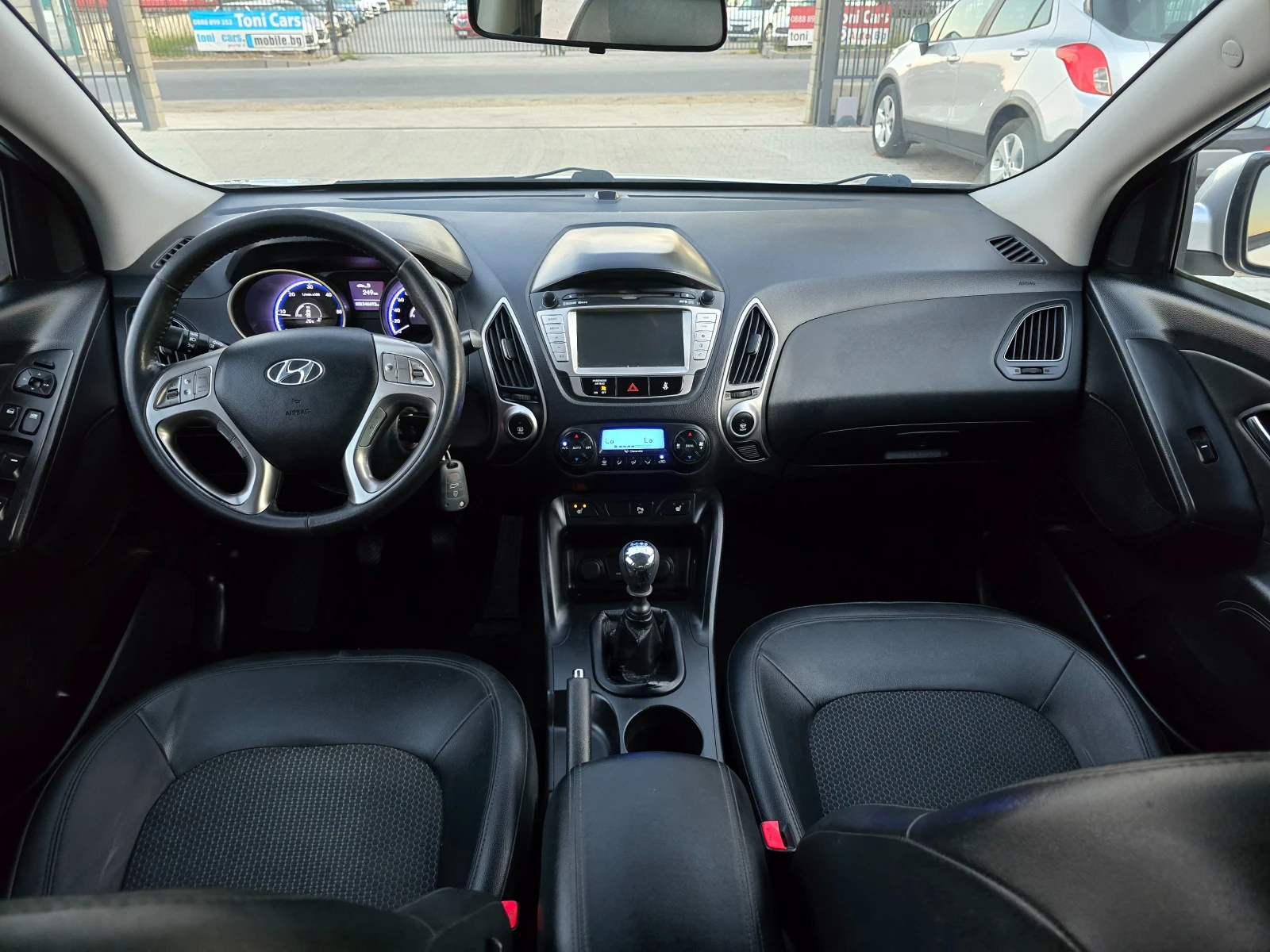 Hyundai IX35 2.0CRDI, Камера, Кожа, Нави, Подгрев! - изображение 10