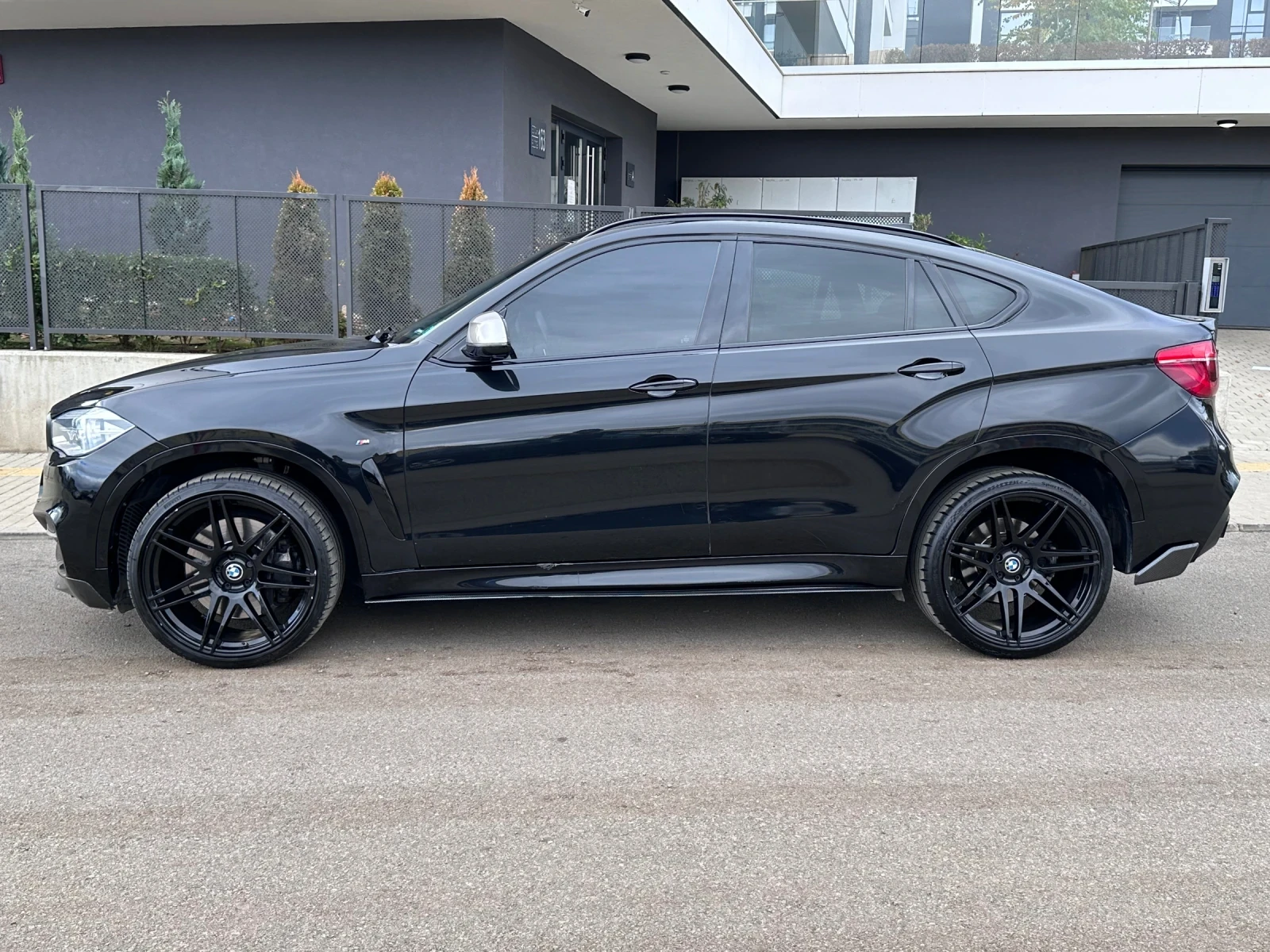 BMW X6 M50D HuD Вакум Обдухване Digital - изображение 4