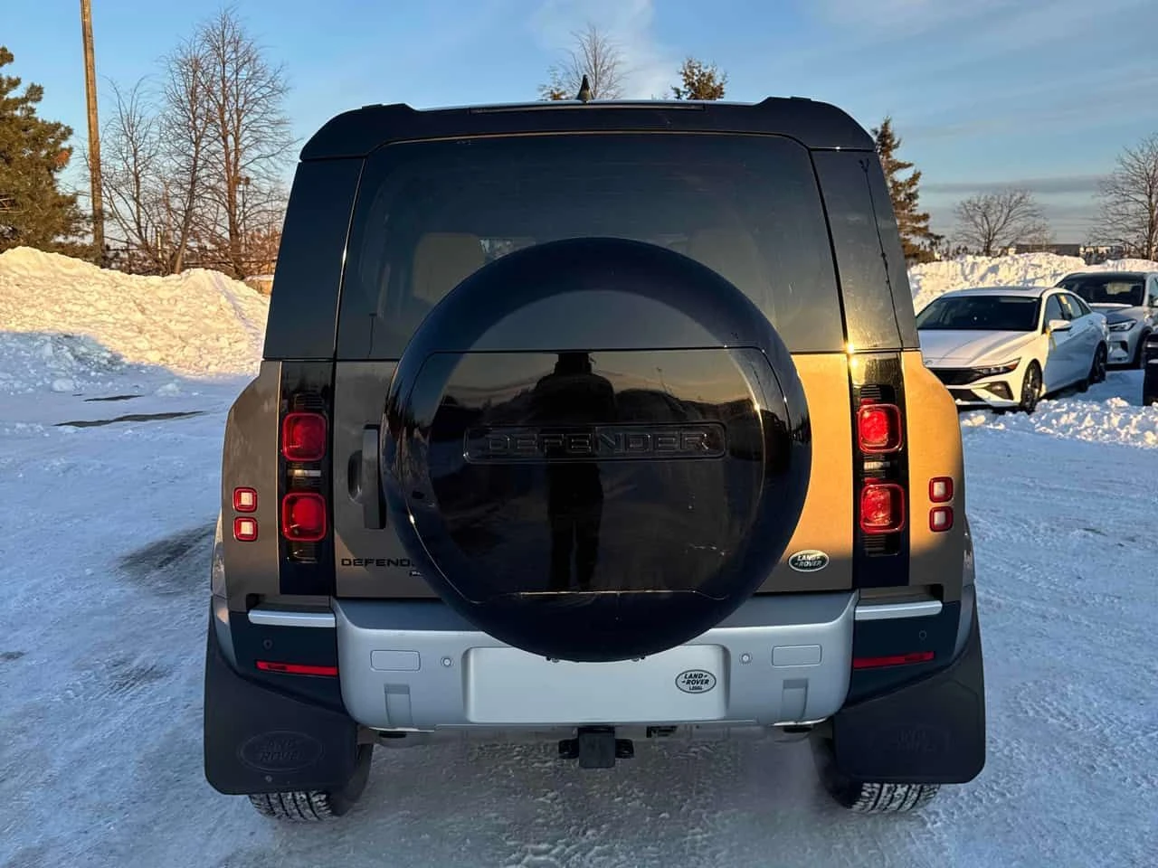 Land Rover Defender * SE * PANO* ПОДГРЕВ* KEYLESS*  - изображение 4