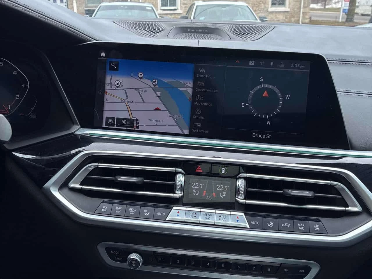 BMW X5 M50i | DISTRONIC| LASERLIGHT| SWAROWSKI| CARFAX - изображение 9