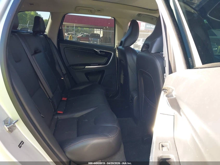 Volvo XC60 * T6 Dynamic* , снимка 8 - Автомобили и джипове - 54515262