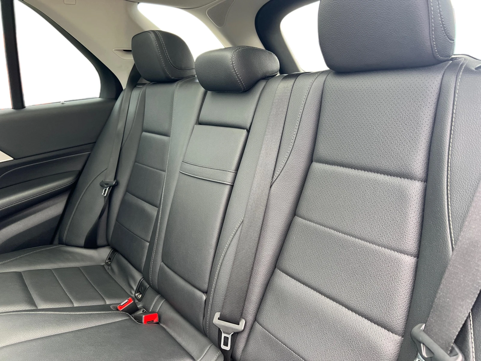 Mercedes-Benz GLE 350 e 4MATIC, снимка 12 - Автомобили и джипове - 54551830