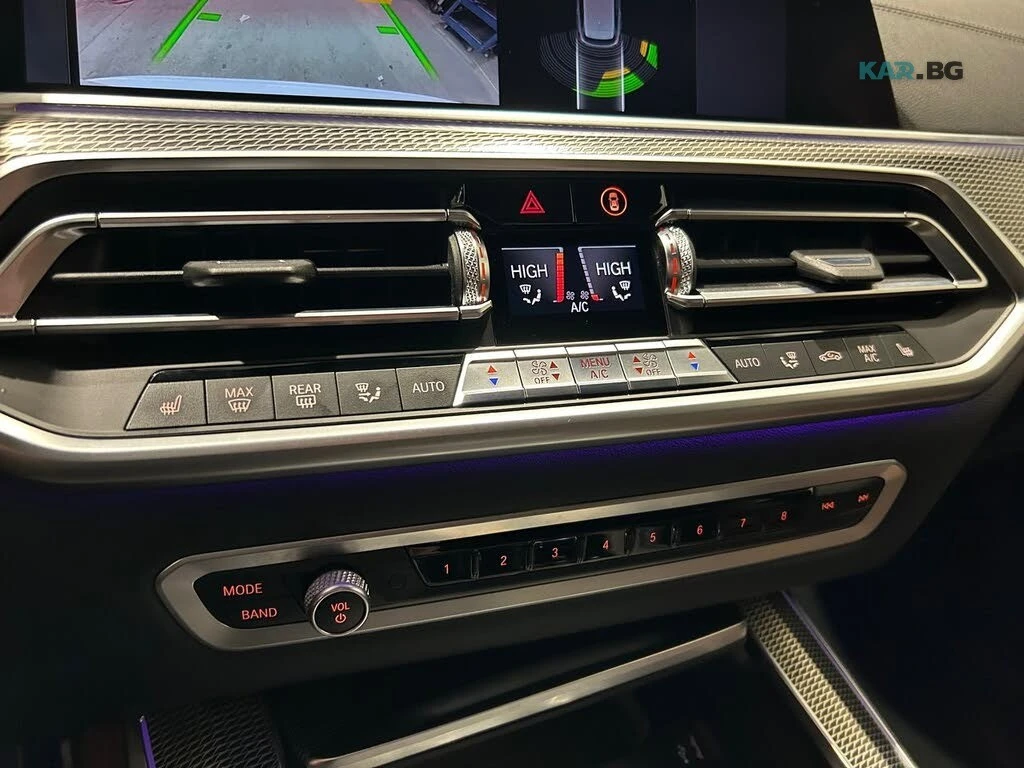 BMW X5 X-Drive40i * HeadUp *  AвтоКредит * (ЦЕНА ДО БГ), снимка 16 - Автомобили и джипове - 54739403